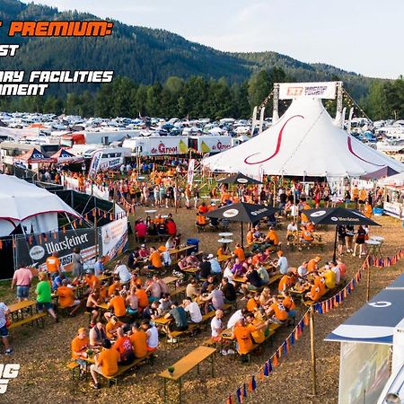 Racingtours Racecamp - Spielberg Hotel Spielberg Bei Knittelfeld Phòng bức ảnh