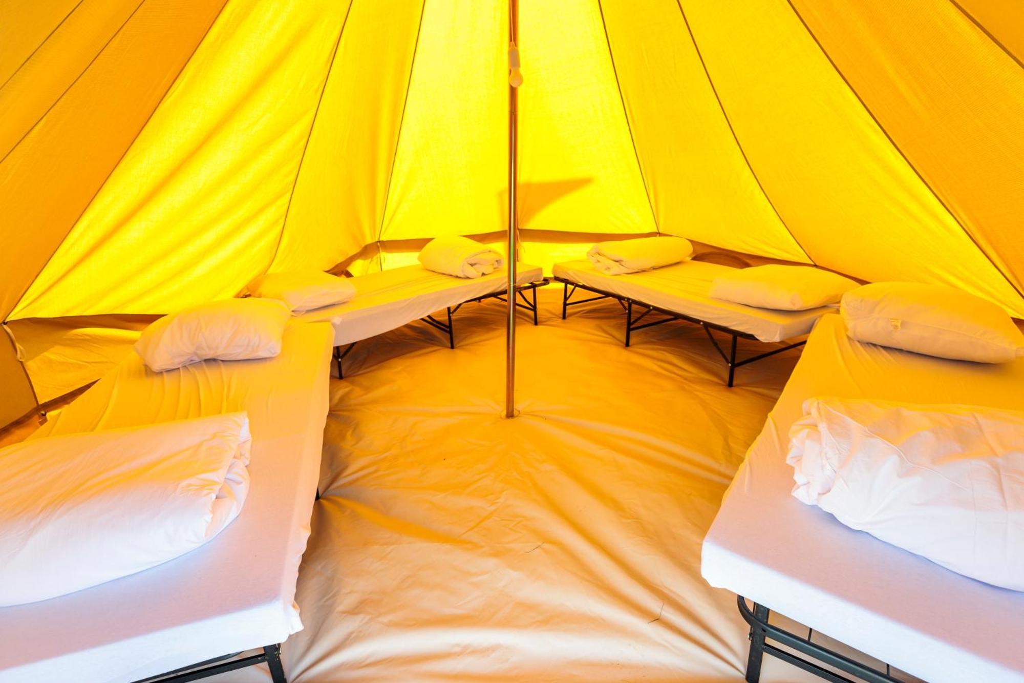 Racingtours Racecamp - Spielberg Hotel Spielberg Bei Knittelfeld Phòng bức ảnh
